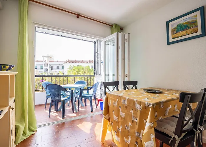 Palmeras 6 Vacacional * Nerja